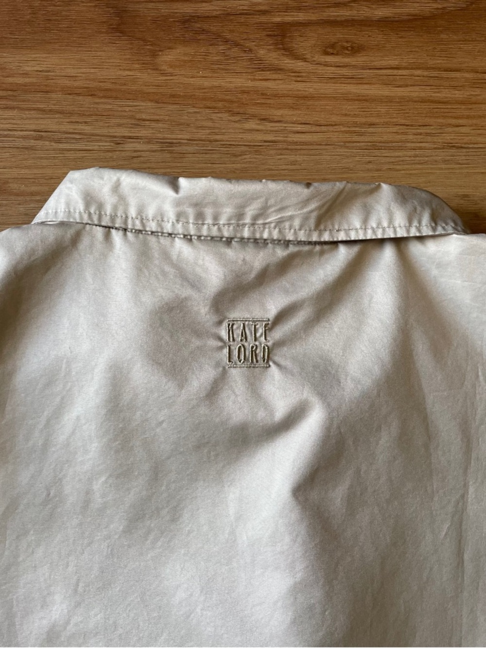 Kate Lord Cream Short-Sleeve Quarter-Zip Shirt - Picture 7 of 9